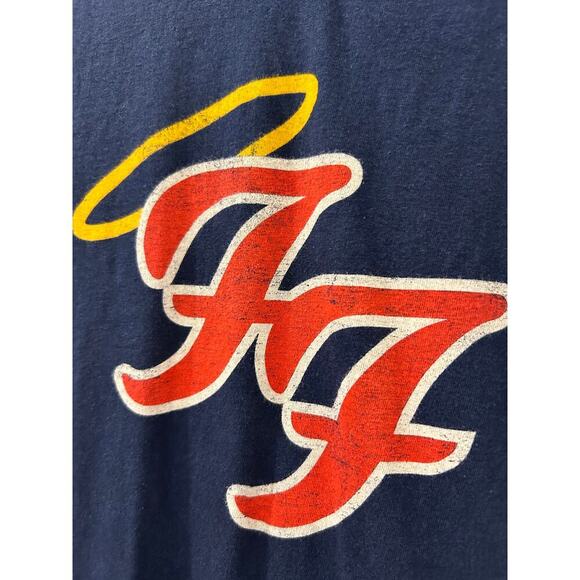 Foo Fighters Women’s V Neck Tee Shirt Size Large Band 90's Grunge - Picture 3 of 7